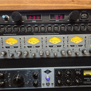 Previo de 4 canales Universal Audio 4-710D · Valencia · 1600 €
