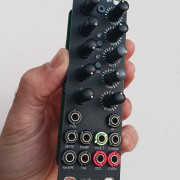 uRings (Mutable Instruments Clone) · Barcelona · 140 €