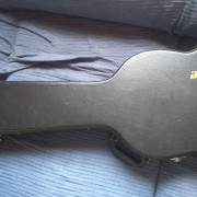 Estuche Epiphone · Valencia · 95 €