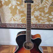 Takamine GJ72CE-12BSB · Valencia · 450 €