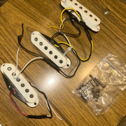 Micrófonos fender stratocaster Player series