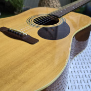 Guitarra Acústica · Madrid · 100 €
