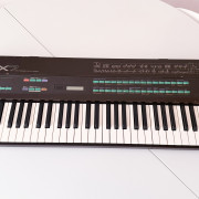 Yamaha DX7 original | Recién revisado + cartucho · Cáceres · 699 €