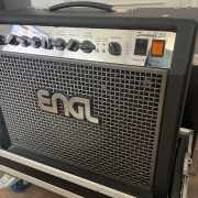 ENGL Screamer 50 + Pedalera Z5 + Flight case · Valencia · 400 €