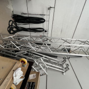Truss 3 metros x 40 · Navarra · 80 €