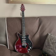 Guitarra BMG Red Special Brian May · Sevilla · 700 €