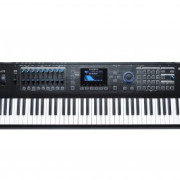 Kurzweil PC4-7 (compro) · Madrid