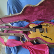 Gibson ES-335 Dot Figured 2001 · Valencia · 2600 €