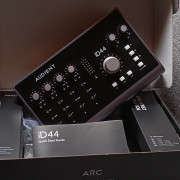Audient iD44 MK2 · Cantabria · 375 €