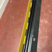 10 x pasacables de suelo para eventos de 2 canales · Madrid · 120 €