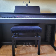 Piano Digital CASIO Celviano AP-250 con mueble y banqueta regulable · Madrid · 400 €