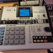 Roland MV 8800. Envio incluido · SC Tenerife · 600 €