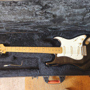 Vendo Fender Stratocaster American Standard Año 2014 · Valencia · 1250 €