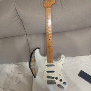 Fender stratocaster standard mejicana 2009 · Sevilla · 500 €