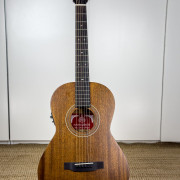 Harley Benton CLP-15ME SolidWood con mochila · Tarragona · 195 €