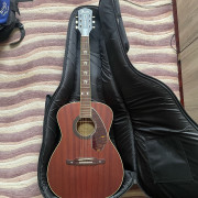 Fender acustica Tim Armstrong Hellcat · Navarra · 300 €