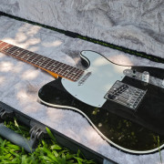 Fender American Ultra Telecaster 75th TEXAS TEA · Pontevedra · 1825 €