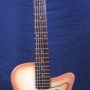 Danelectro Barítono · Valencia · 650 €