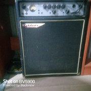 se venden varios pedales y efectos