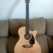 Guitarra acústica Martin GPC-11E. · Cádiz · 990 €