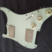 Golpeador cargado stratocaster HH, duncan hot rodded set · Madrid · 240 €