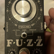 King Tone Guitar MiniFuzz Si · Cádiz · 299 €