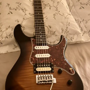 Yamaha Pacifica PAC 212 V FM · Madrid · 290 €