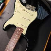 Fender Classic Series 60s Strat · Pontevedra · 890 €