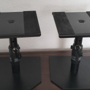 Soporte para altavoces (2 unidades) · Madrid · 30 €