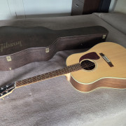 Gibson J-15. Antique Natural. Made in USA. · Cádiz · 1100 €