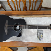 Ovation Pro Balladeer 2751AX 12 cuerdas - NUEVA - Solo Venta, NO Cambios. · Madrid · 500 €