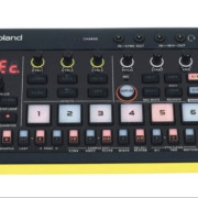 Roland P-6 Sampler - Sintetizador por Delay o Reverb! · Pontevedra