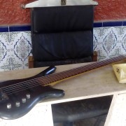 Bajo Warwick Rock Bass 5 cuerdas + Divi · Murcia · 700 €