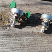 Bourns Potentiometros Linear B250K & Audio A500K No welding · Albacete · 15 €