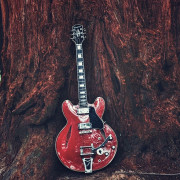 Epiphone Shinichi Ubukata ES-355 Custom Bigsby VER.02 Sixties Cherry · Burgos · 1100 €