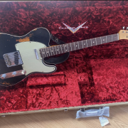 Fender Custom Shop 1960 Telecaster Custom Heavy Relic + COA · Girona · 3500 €