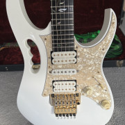 Ibanez JEM7V-WH 1998 FujiGen. · Madrid · 2450 €