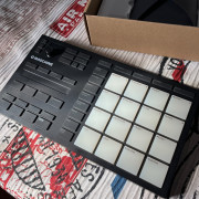 Maschine Mikro MkIII · Sevilla · 100 €