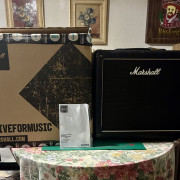 Pantalla amplificador Marshall MX112R · Madrid · 140 €