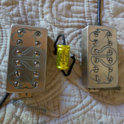 Bare Knuckle Juggernaut, mástil y puente, y condensador. (envío incluido) · Madrid · 290 €
