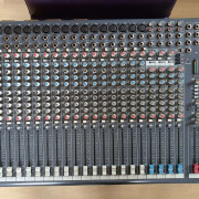 Mezclador A&H ZED 24 · Barcelona · 660 €