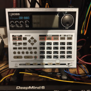 Boss DR-880