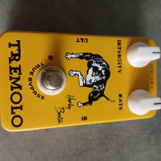 Pedal Tremolo Harley Benton. · Valencia · 20 €