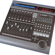 Mackie Control más 2 unidades Mackie Extender (24 canales) · Madrid · 300 €