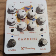 Keeley Caverns V2. Delay + Reverb · Barcelona · 190 €
