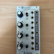 Mutable Instruments Blinds Polarizador y VCA