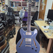 D'Angelico Excel DC Tour Slate Blue (IMPECABLE, como nueva) - Por Gibson SG · Barcelona