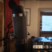 AEA r84 ribbon mic · Pontevedra · 930 €