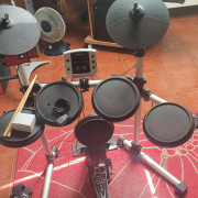Bateria electrónica Millenium MPS-150