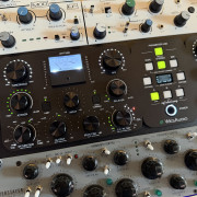 WesAudio ngTubeComp. Compresor vari-mu a válvulas + recall digital, mint.